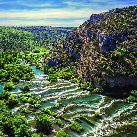 招待所 The Dreams